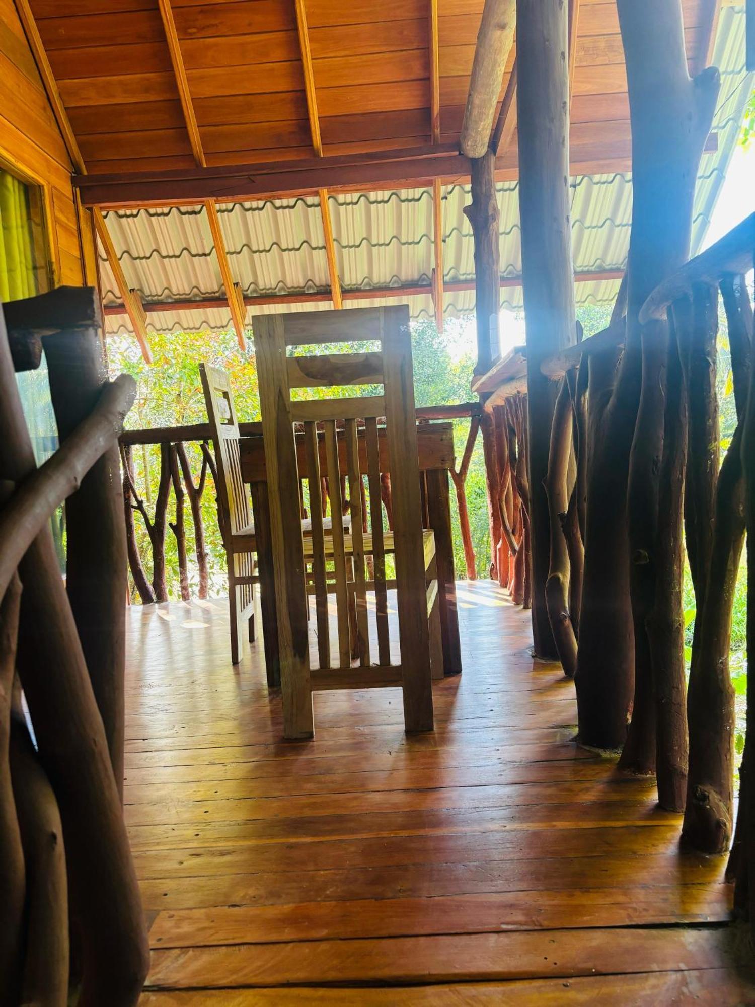 Woodholic Homestay Szigirija Kültér fotó